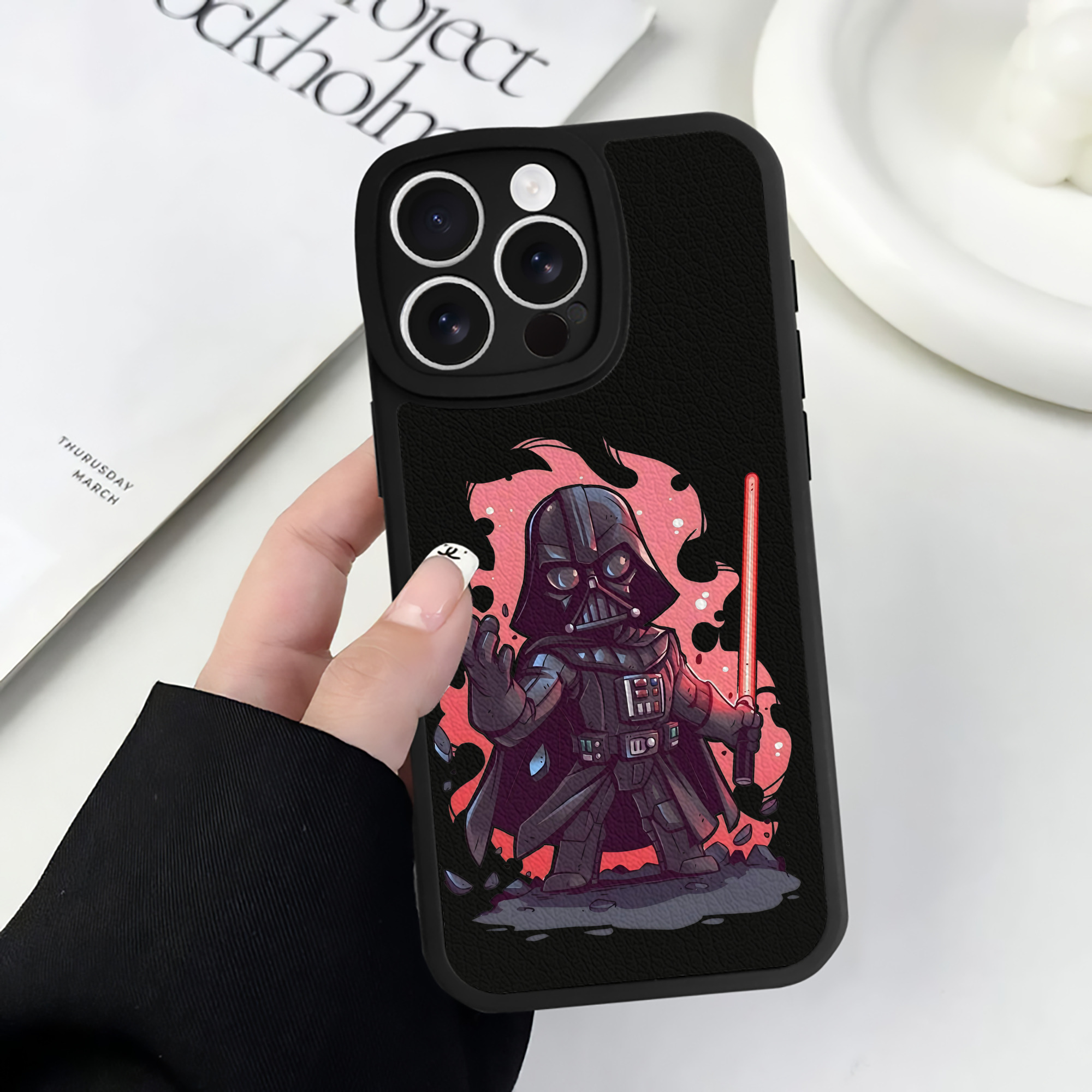 （画像用） スター・ウォーズ Star Wars 【iPhone 16シリーズ対応】シリコンスマホケース（レザー調） 材質：シリコン